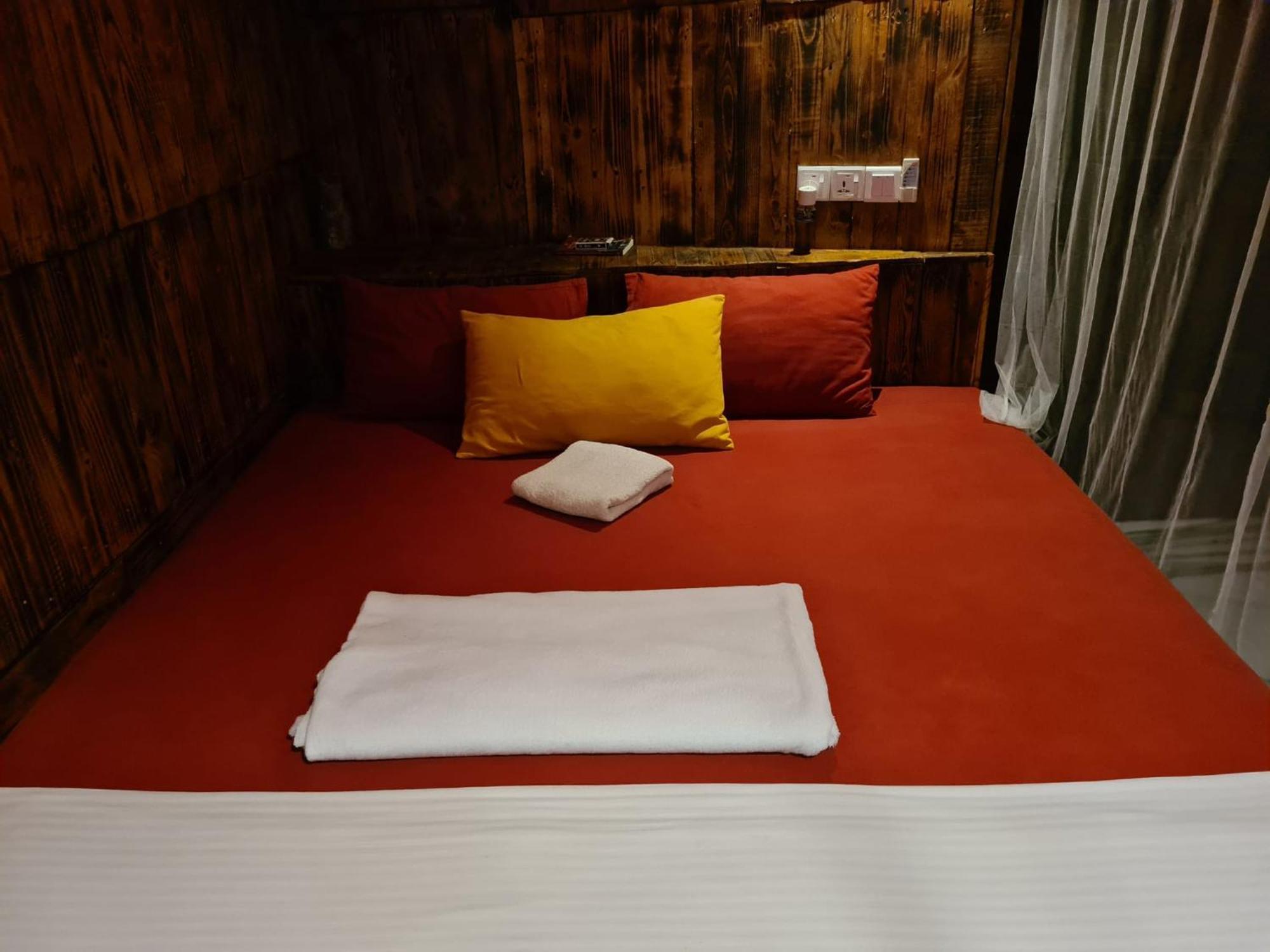 La Pinchi " Pinchi'S Bed " Hotel Gampola Ngoại thất bức ảnh